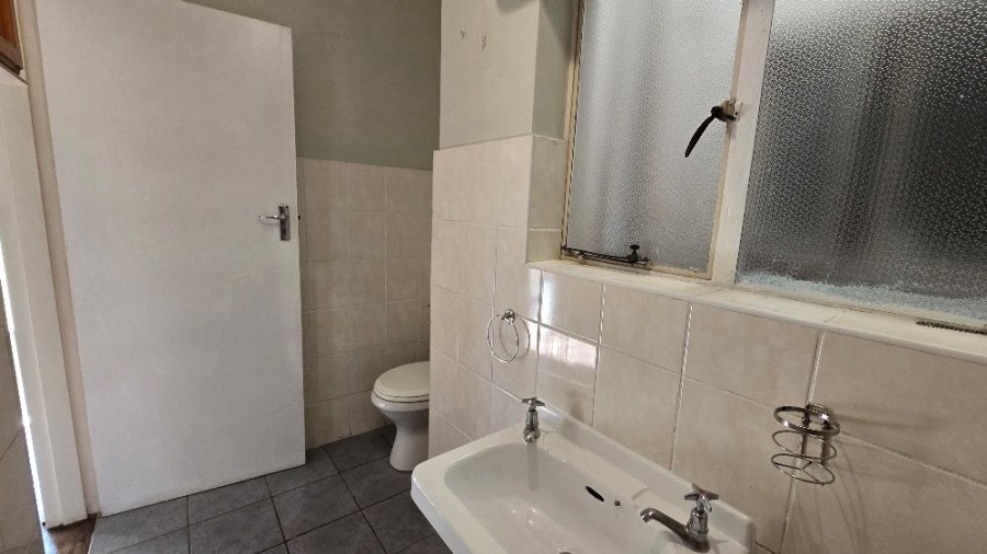 2 Bedroom Property for Sale in Pinetown KwaZulu-Natal