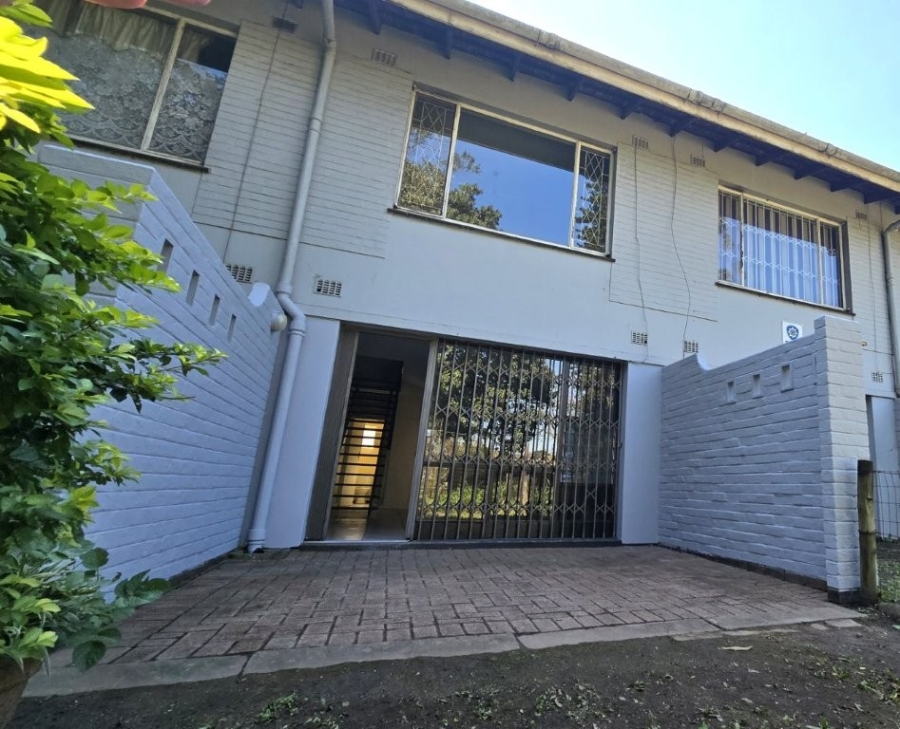 2 Bedroom Property for Sale in Pinetown KwaZulu-Natal