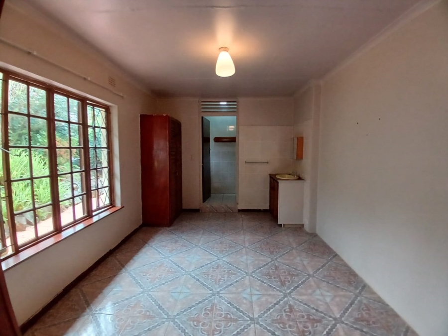 To Let 1 Bedroom Property for Rent in Waterfall KwaZulu-Natal