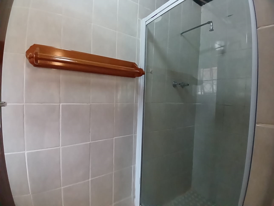 To Let 1 Bedroom Property for Rent in Waterfall KwaZulu-Natal