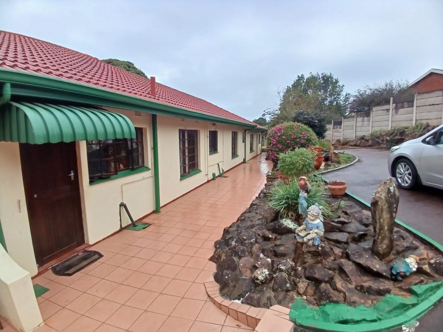 To Let 1 Bedroom Property for Rent in Waterfall KwaZulu-Natal