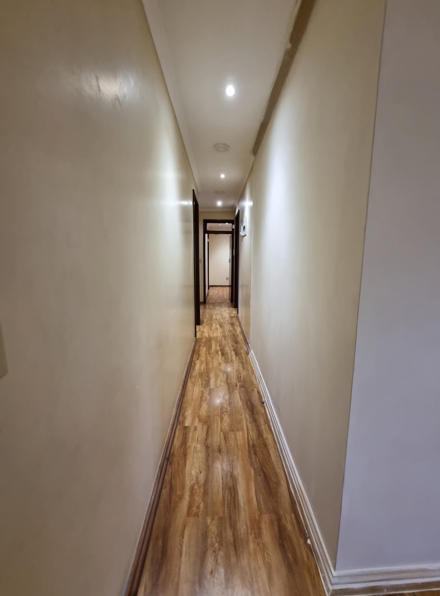 To Let 3 Bedroom Property for Rent in Duffs Road KwaZulu-Natal