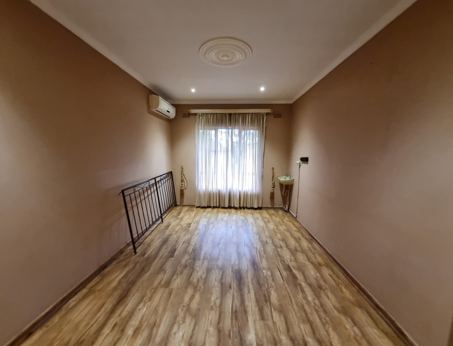 To Let 3 Bedroom Property for Rent in Duffs Road KwaZulu-Natal