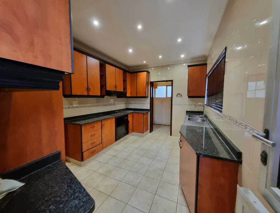 To Let 3 Bedroom Property for Rent in Duffs Road KwaZulu-Natal