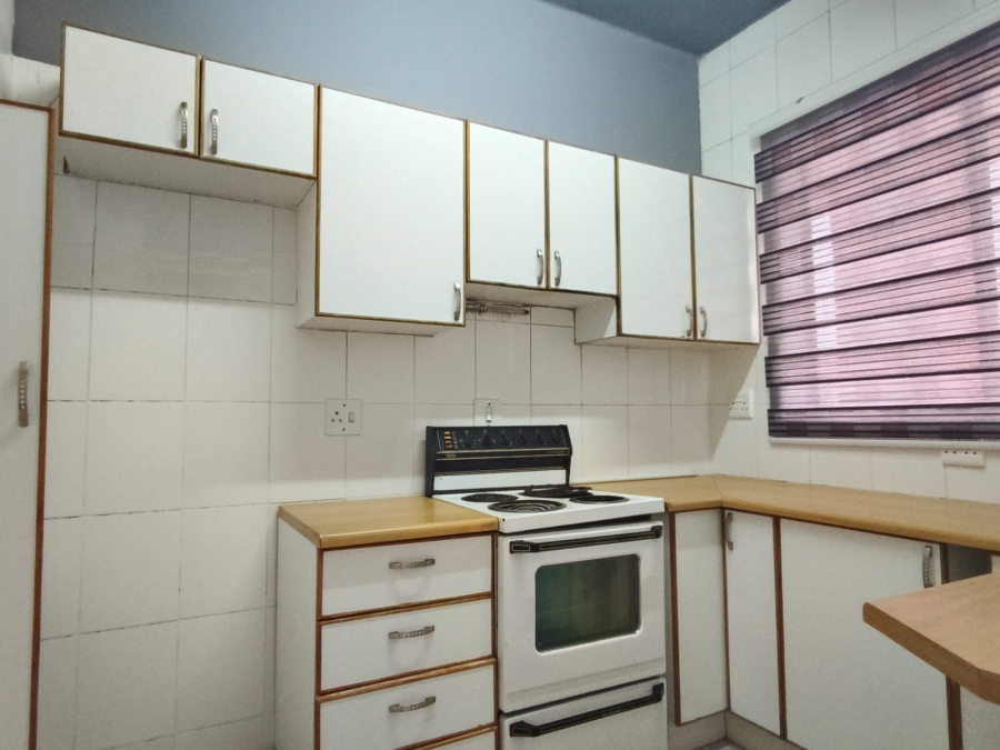 To Let 2 Bedroom Property for Rent in Margate Beach KwaZulu-Natal