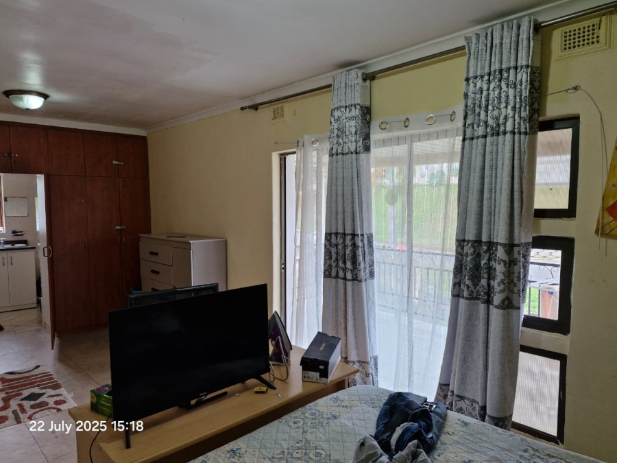 To Let 3 Bedroom Property for Rent in Malvern KwaZulu-Natal