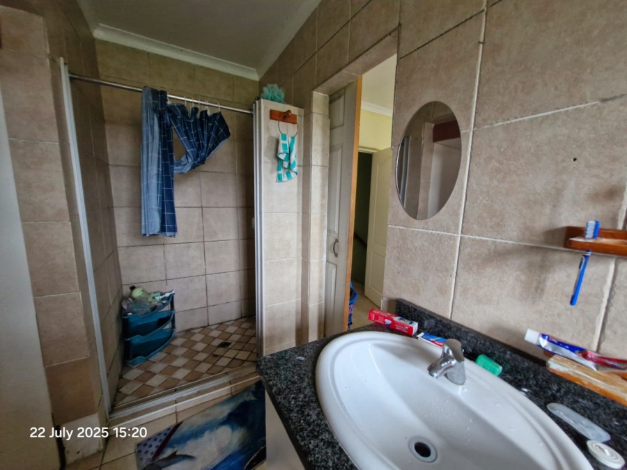 To Let 3 Bedroom Property for Rent in Malvern KwaZulu-Natal