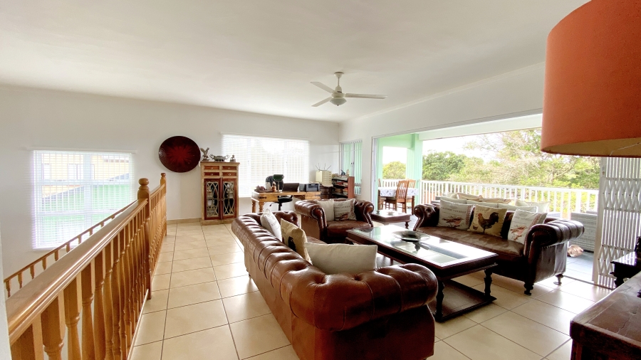 6 Bedroom Property for Sale in Pennington KwaZulu-Natal