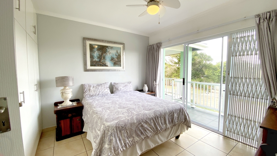6 Bedroom Property for Sale in Pennington KwaZulu-Natal