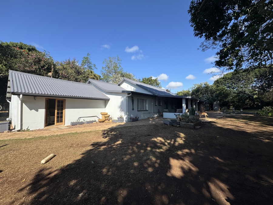 3 Bedroom Property for Sale in Waterfall KwaZulu-Natal