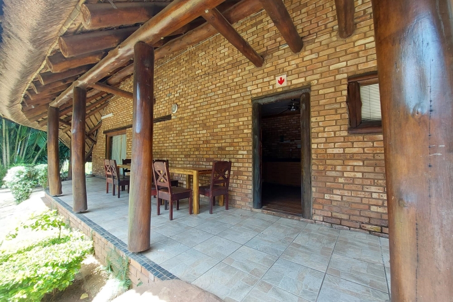 Commercial Property for Sale in Kwambonambi KwaZulu-Natal