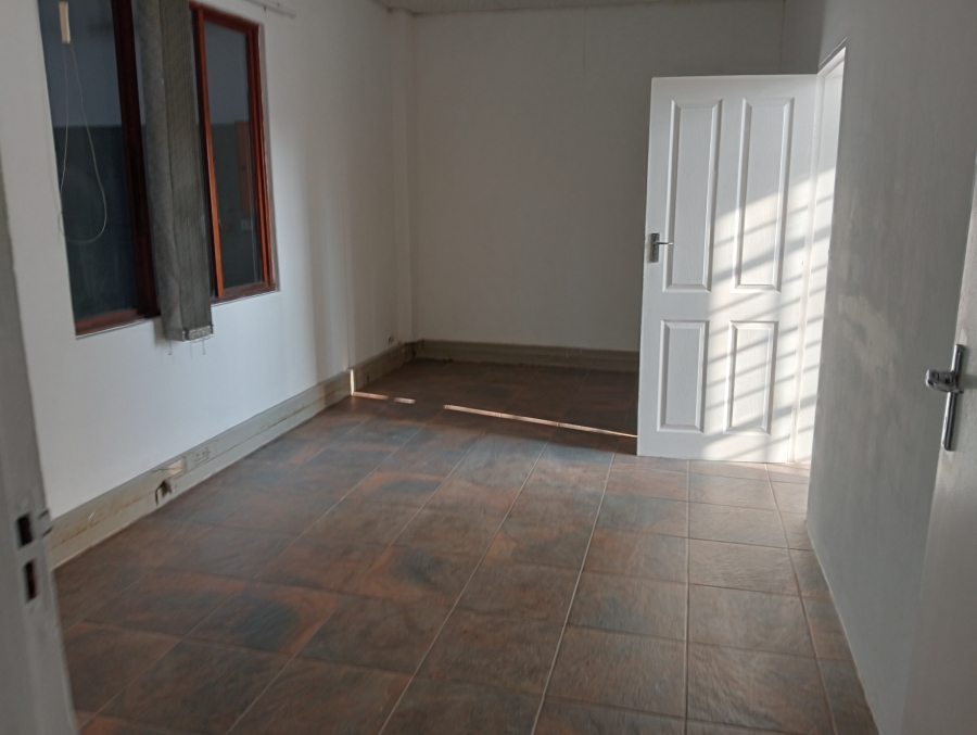 To Let commercial Property for Rent in New Germany KwaZulu-Natal