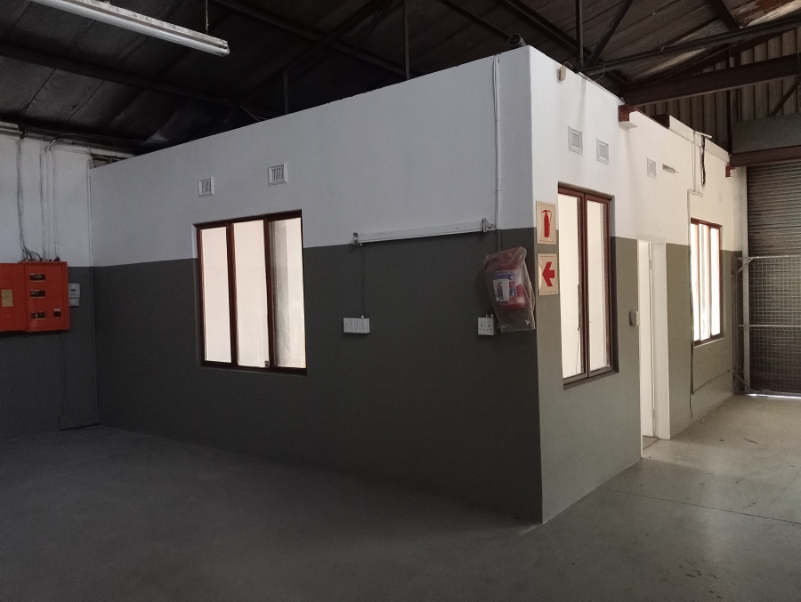 To Let commercial Property for Rent in New Germany KwaZulu-Natal