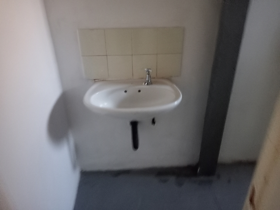 To Let commercial Property for Rent in New Germany KwaZulu-Natal