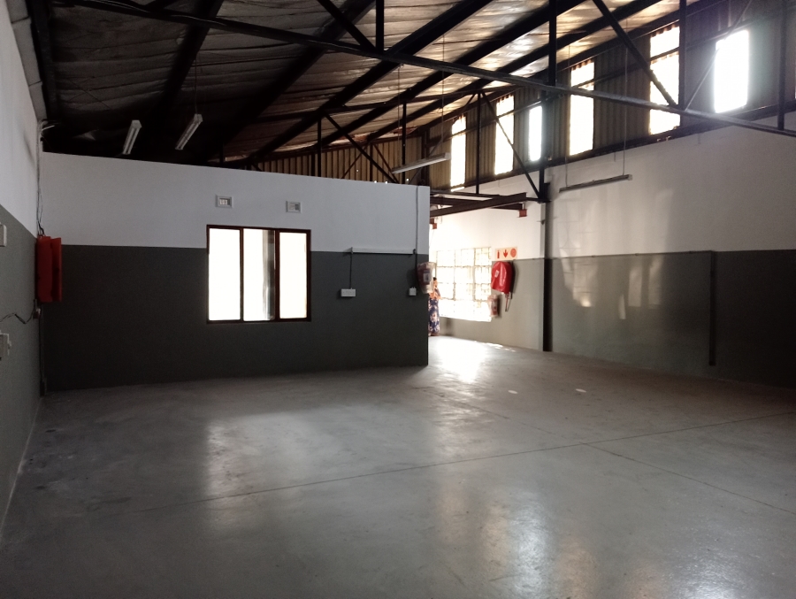 To Let commercial Property for Rent in New Germany KwaZulu-Natal