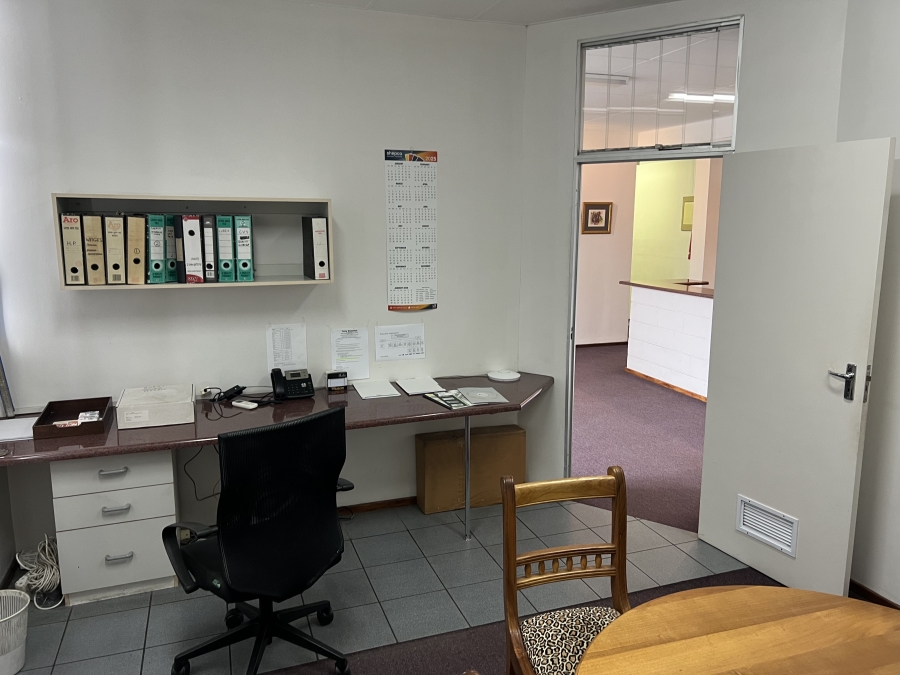 To Let commercial Property for Rent in New Germany KwaZulu-Natal