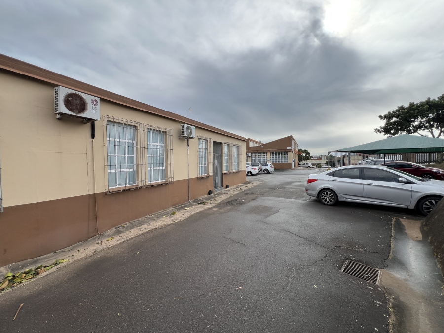To Let commercial Property for Rent in New Germany KwaZulu-Natal