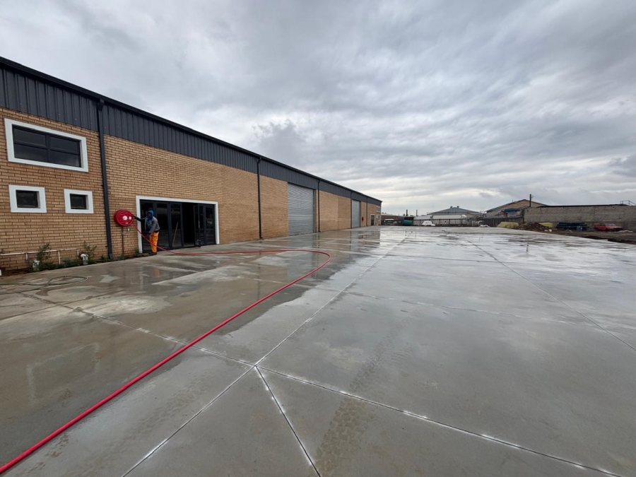 To Let commercial Property for Rent in Mkondeni KwaZulu-Natal