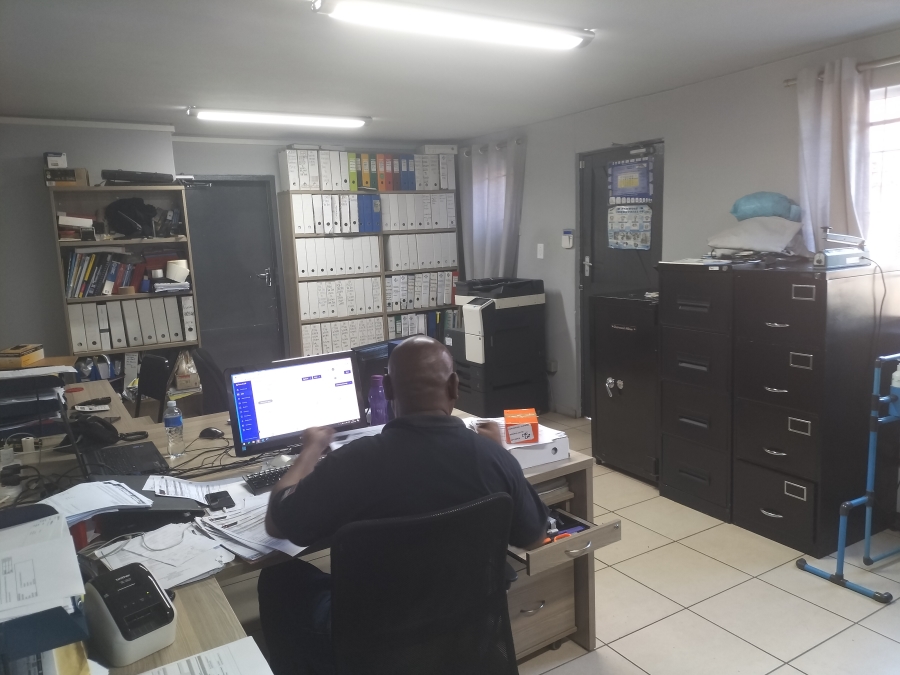 To Let commercial Property for Rent in Westmead KwaZulu-Natal