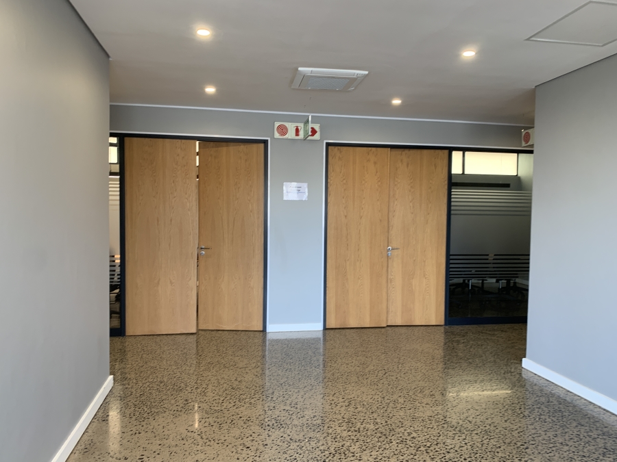 To Let commercial Property for Rent in Sibaya Precinct KwaZulu-Natal