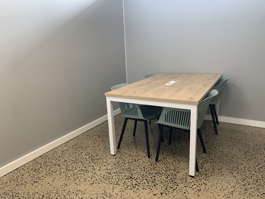 To Let commercial Property for Rent in Sibaya Precinct KwaZulu-Natal