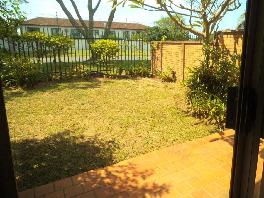 To Let 2 Bedroom Property for Rent in Meer En See KwaZulu-Natal