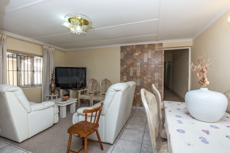 3 Bedroom Property for Sale in Glenwood KwaZulu-Natal