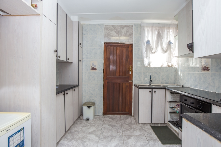3 Bedroom Property for Sale in Glenwood KwaZulu-Natal