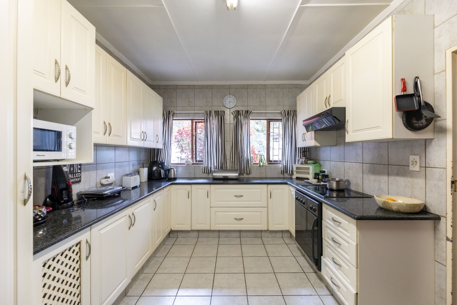 4 Bedroom Property for Sale in Glen Ashley KwaZulu-Natal