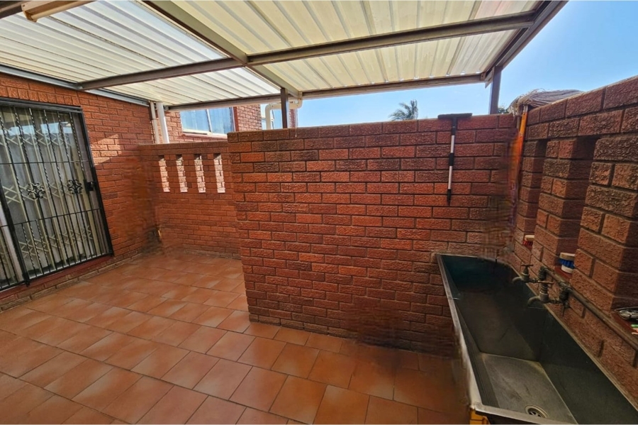 3 Bedroom Property for Sale in Allandale KwaZulu-Natal