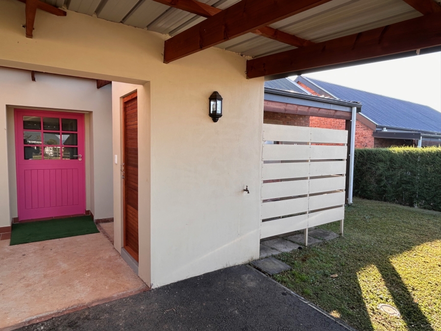1 Bedroom Property for Sale in St Johns Village KwaZulu-Natal