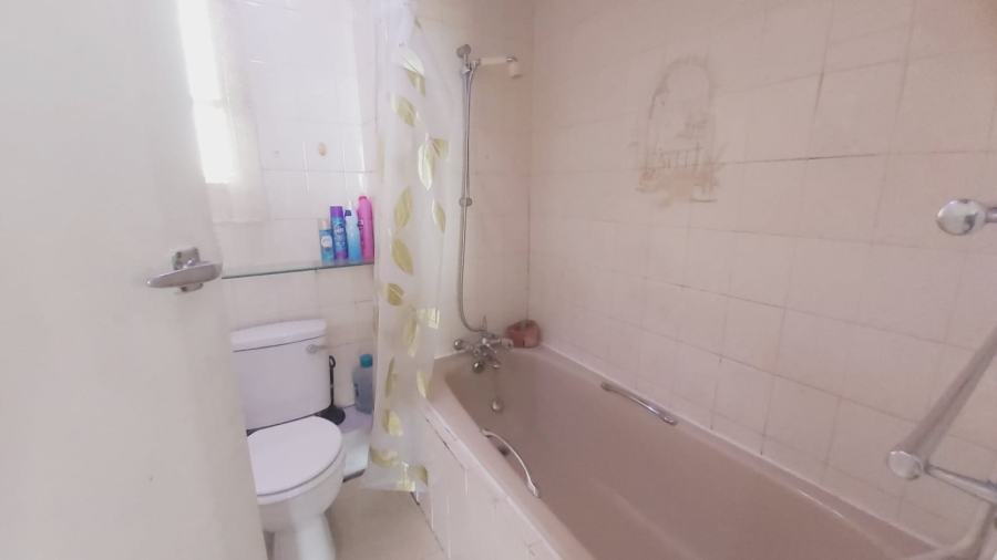 1 Bedroom Property for Sale in South Beach KwaZulu-Natal