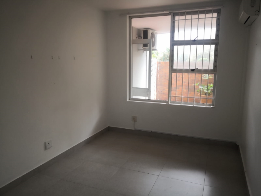 1 Bedroom Property for Sale in Umhlanga KwaZulu-Natal