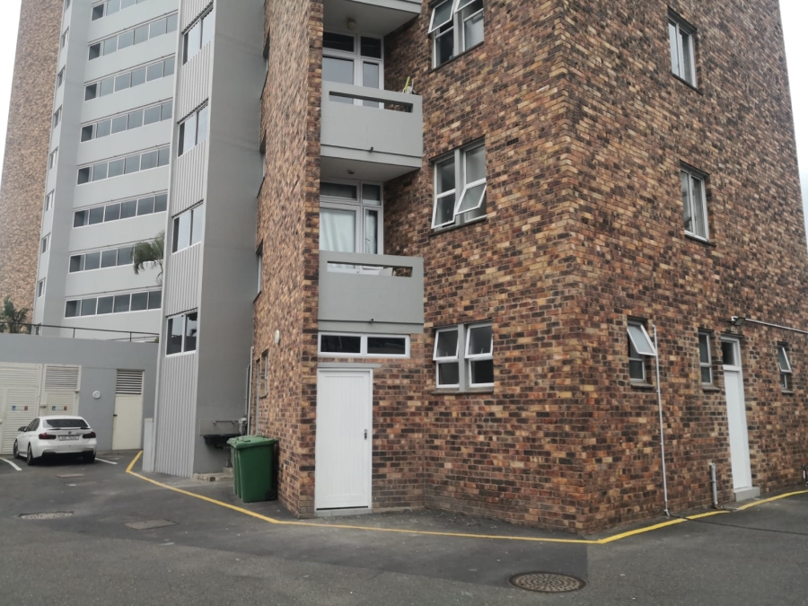 1 Bedroom Property for Sale in Umhlanga KwaZulu-Natal