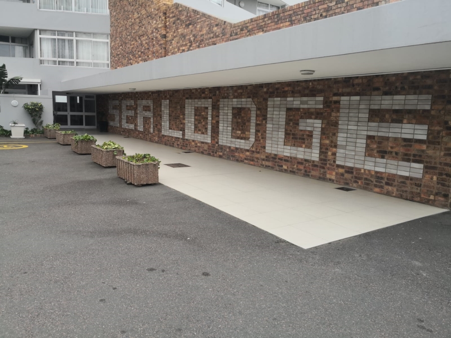 1 Bedroom Property for Sale in Umhlanga KwaZulu-Natal