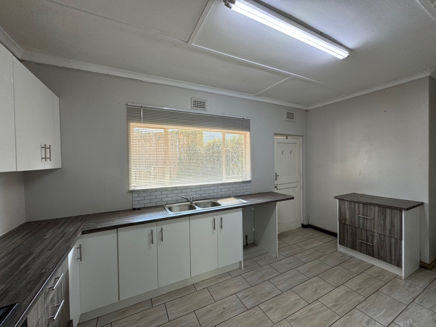 To Let 4 Bedroom Property for Rent in Clarendon KwaZulu-Natal