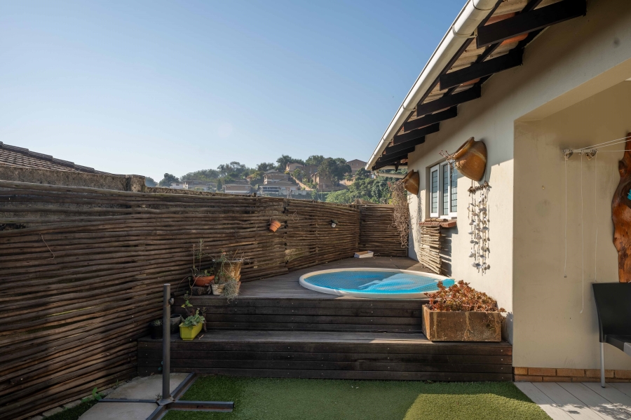 3 Bedroom Property for Sale in Amanzimtoti KwaZulu-Natal