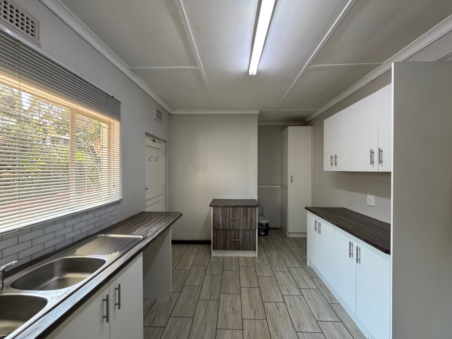 To Let 4 Bedroom Property for Rent in Clarendon KwaZulu-Natal