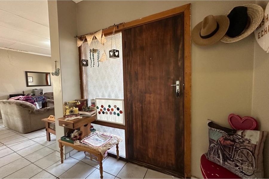3 Bedroom Property for Sale in Sunnyridge KwaZulu-Natal