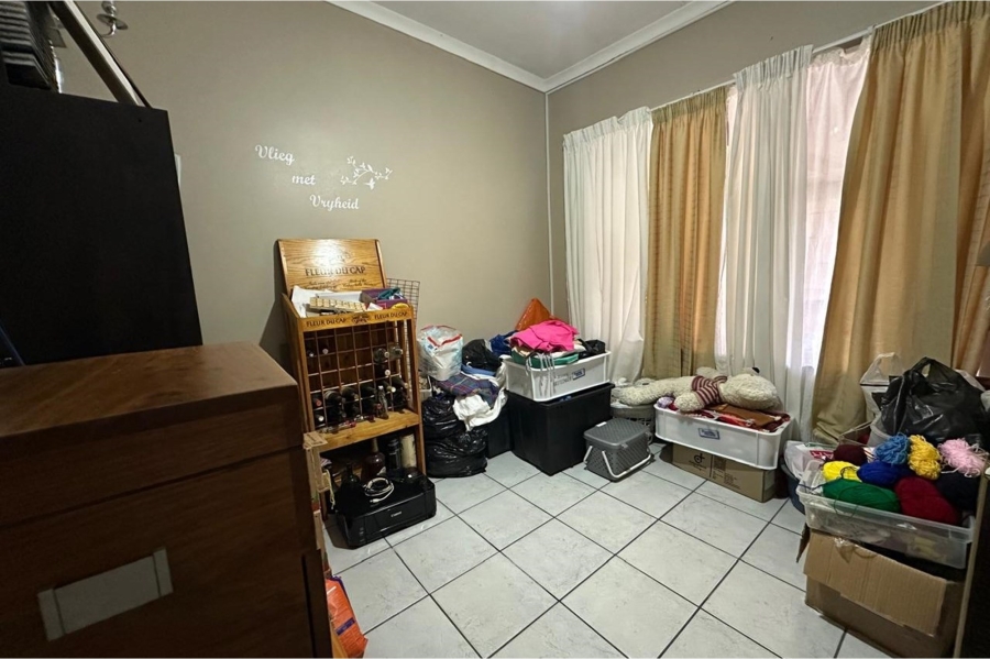 3 Bedroom Property for Sale in Sunnyridge KwaZulu-Natal