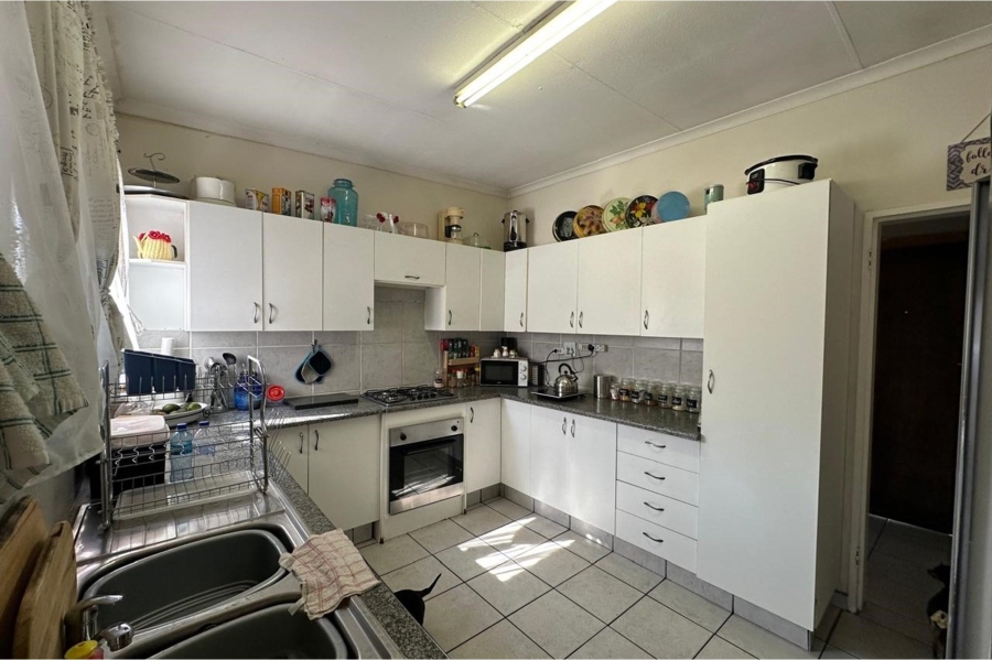 3 Bedroom Property for Sale in Sunnyridge KwaZulu-Natal