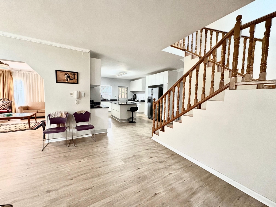 5 Bedroom Property for Sale in Sheffield Beach KwaZulu-Natal