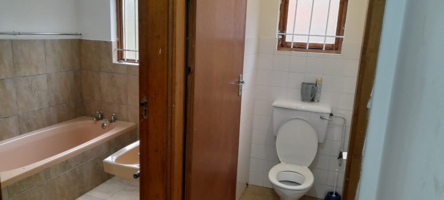 To Let 1 Bedroom Property for Rent in Malvern KwaZulu-Natal