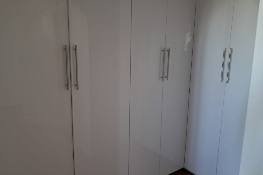 To Let 2 Bedroom Property for Rent in Essenwood KwaZulu-Natal
