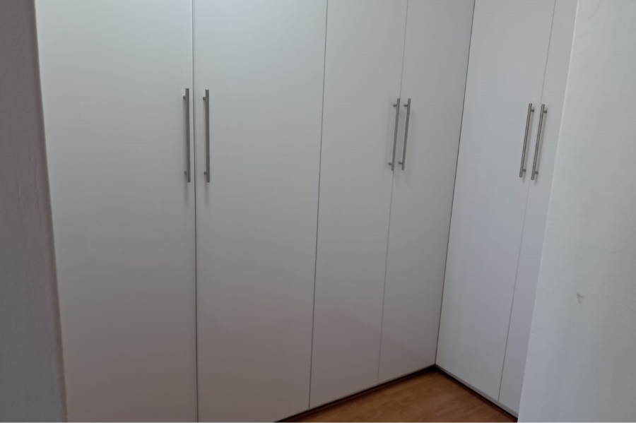 To Let 2 Bedroom Property for Rent in Essenwood KwaZulu-Natal
