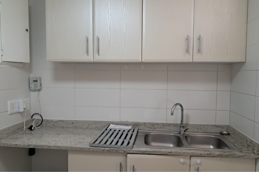 To Let 2 Bedroom Property for Rent in Essenwood KwaZulu-Natal