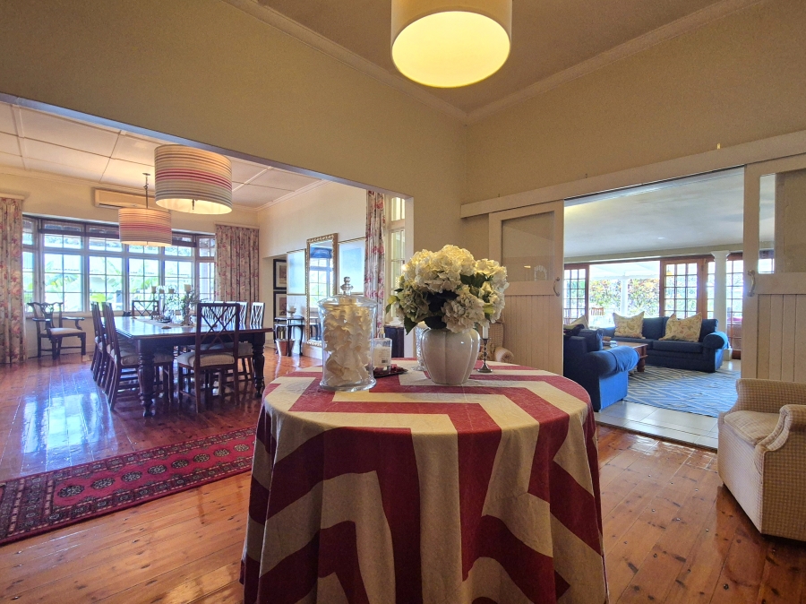 5 Bedroom Property for Sale in Ballito Central KwaZulu-Natal