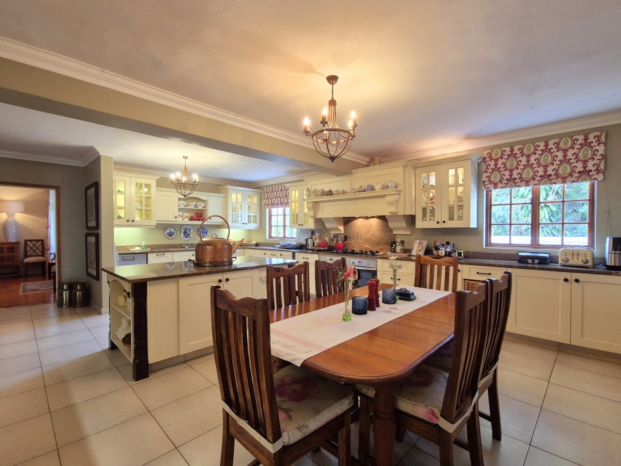 5 Bedroom Property for Sale in Ballito Central KwaZulu-Natal