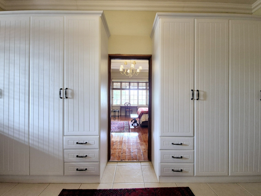 5 Bedroom Property for Sale in Ballito Central KwaZulu-Natal