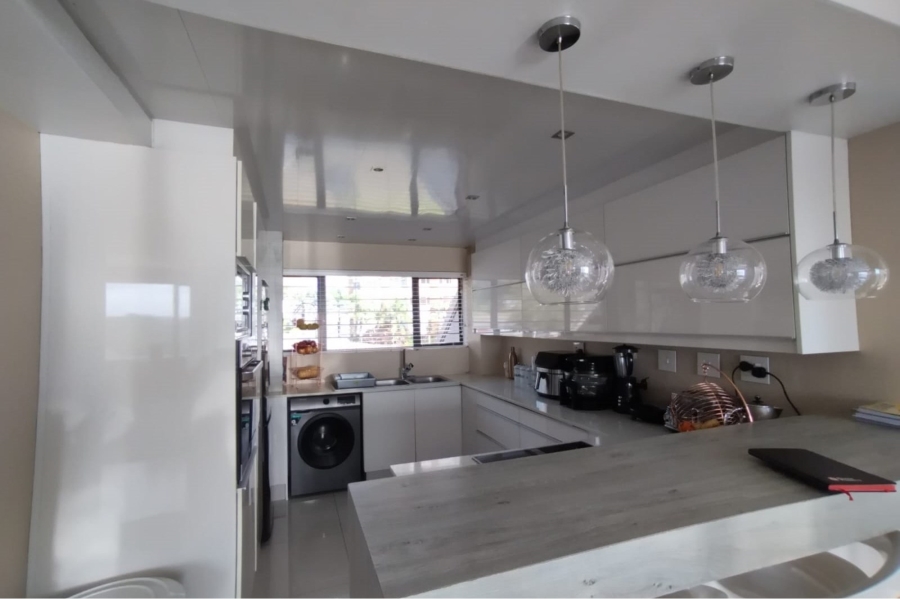 3 Bedroom Property for Sale in Morningside KwaZulu-Natal